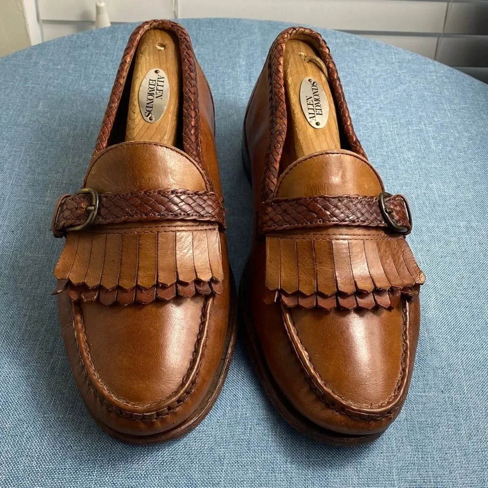 Allen Edmonds tan Monterey Kiltey loafers size 9 EEE